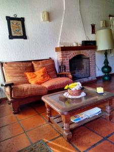 Chalet en alquiler en Ostende. 3 ambientes, 2 baños y capacidad de 2 a 6 personas. A 100 m de la playa